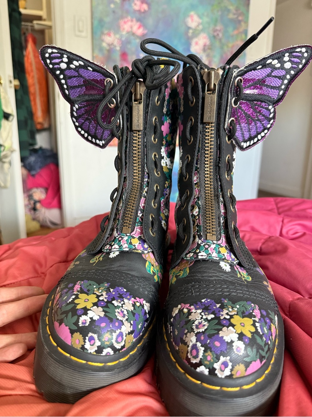 Dr. Martens Sinclair hi Floral  Platform Lace-Up / zip up Boots - Picture 8 of 9